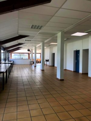 salle chaum vide-600